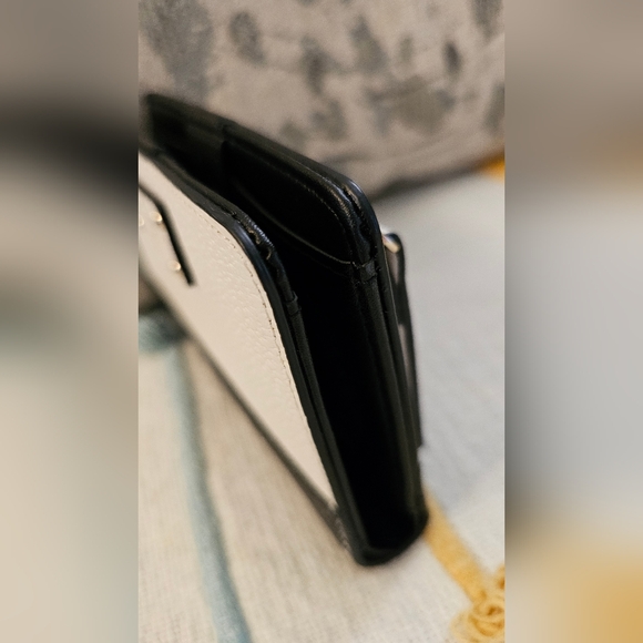 Kate Spade Black and White Wallet - Picture 9 of 12